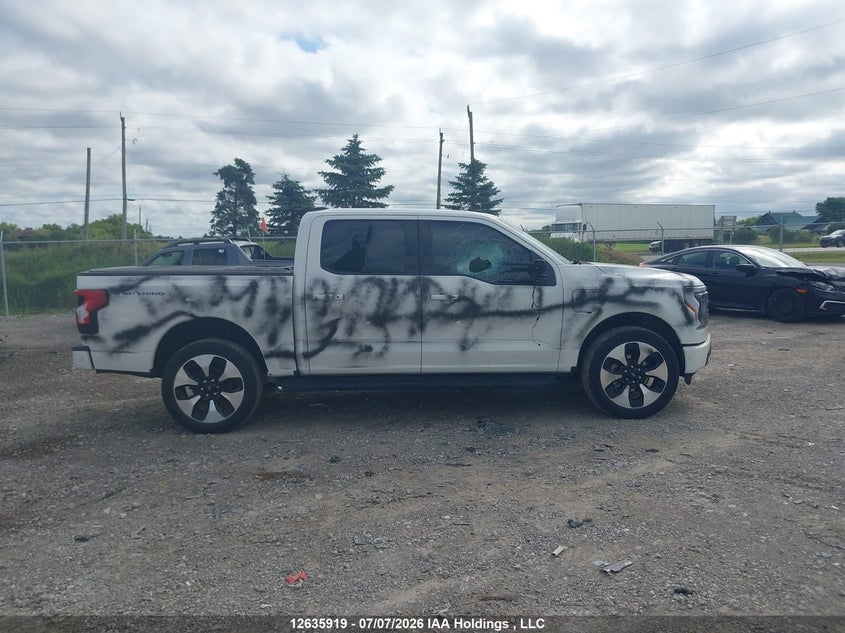 2022 Ford F-150 Lightning VIN: 1FT6W1EV2NWG12918 Lot: 12635919