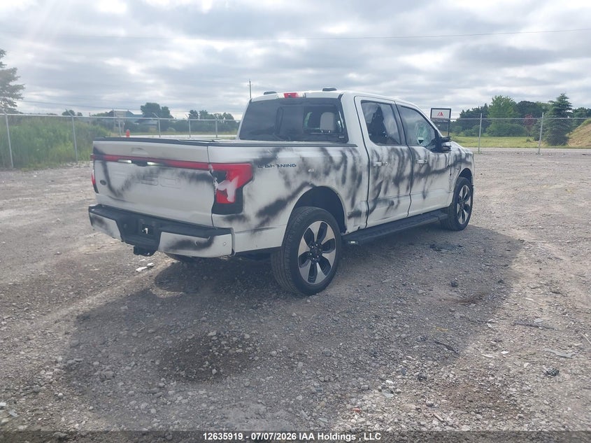 2022 Ford F-150 Lightning VIN: 1FT6W1EV2NWG12918 Lot: 12635919