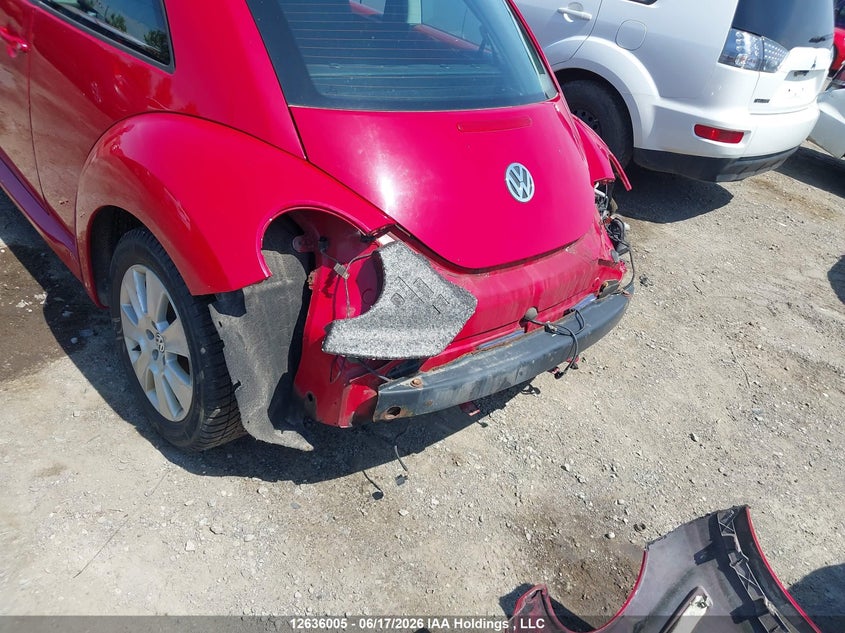 2008 Volkswagen New Beetle 2.5L Trendline VIN: 3VWRW21C88M518650 Lot: 12636005