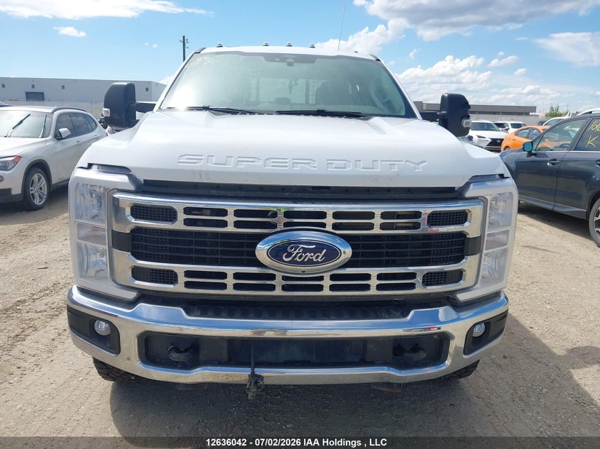 2025 FORD F250 COUPE 6.8L V-8 VVT, 405HP
