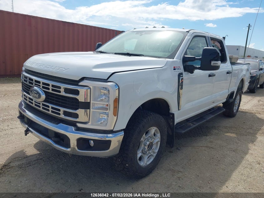 2025 FORD F250 COUPE 6.8L V-8 VVT, 405HP