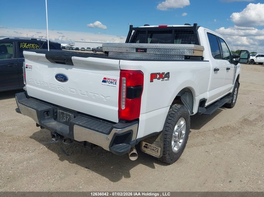 2025 FORD F250 COUPE 6.8L V-8 VVT, 405HP