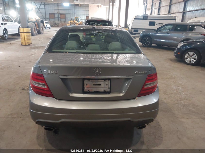 2012 Mercedes-Benz C-Class VIN: WDDGF8BB2CA685195 Lot: 12636354