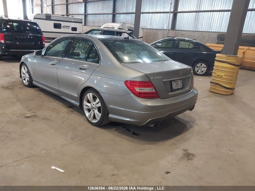2012 Mercedes-Benz C-Class VIN: WDDGF8BB2CA685195 Lot: 12636354