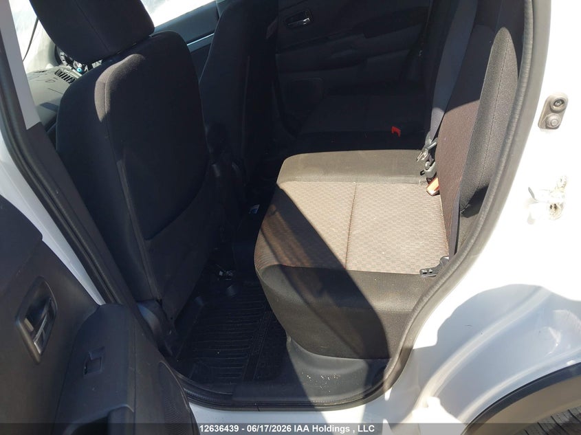2018 Mitsubishi Rvr Es/Se VIN: JA4AH3AU7JZ605222 Lot: 12636439