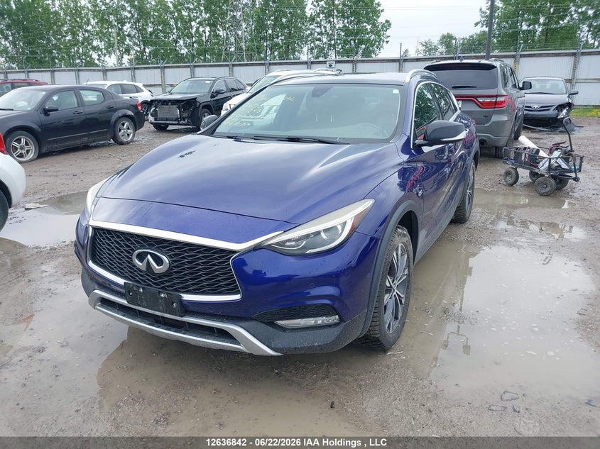Vin: sjkch5cr4ha027475, lot: 3037473, infiniti qx30 20172