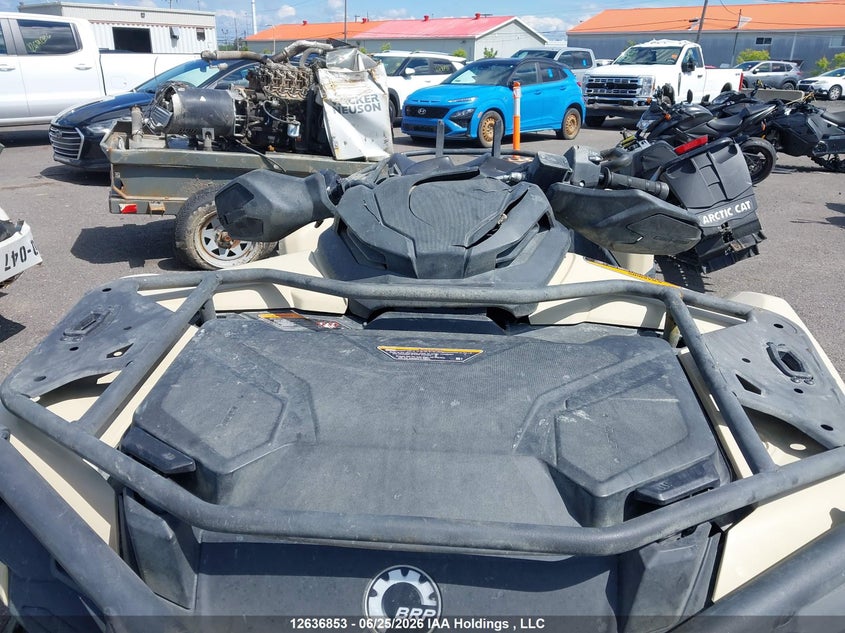 2025 CAN-AM/ BRP OUTLANDER ROADSTER_BIKE 1