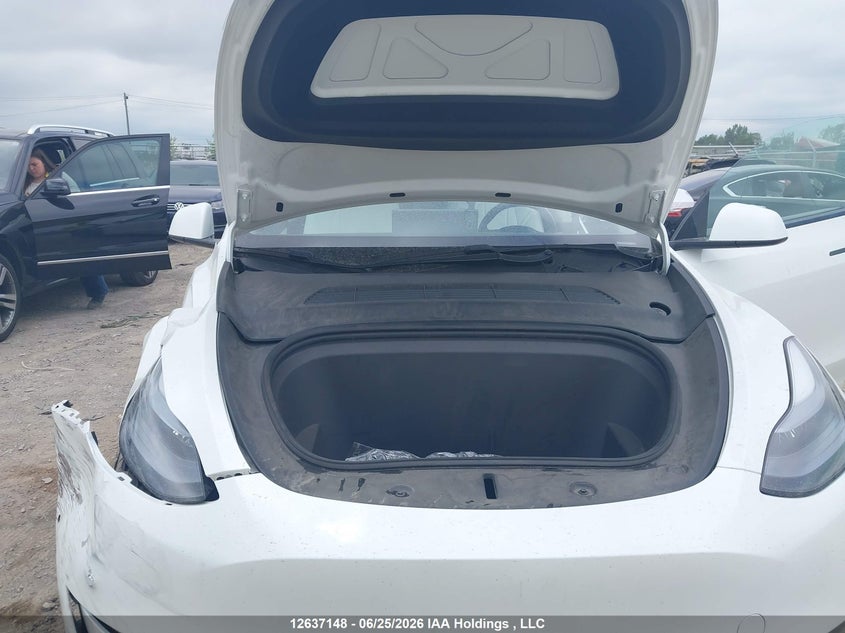 2021 Tesla Model Y VIN: 5YJYGDEE1MF076411 Lot: 12637148