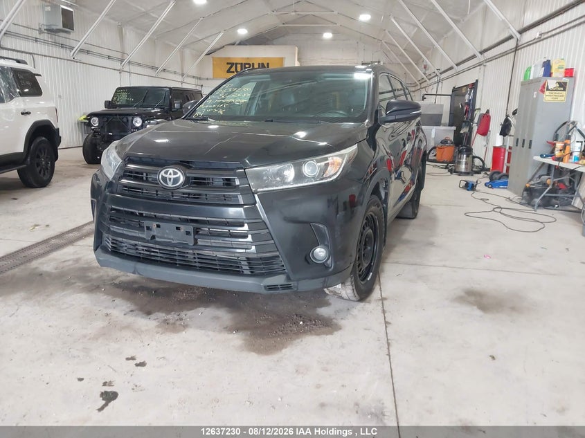 2019 Toyota Highlander Xle, Угон, IAAI, VIN 5TDJZRFH8KS602687 — фото 2