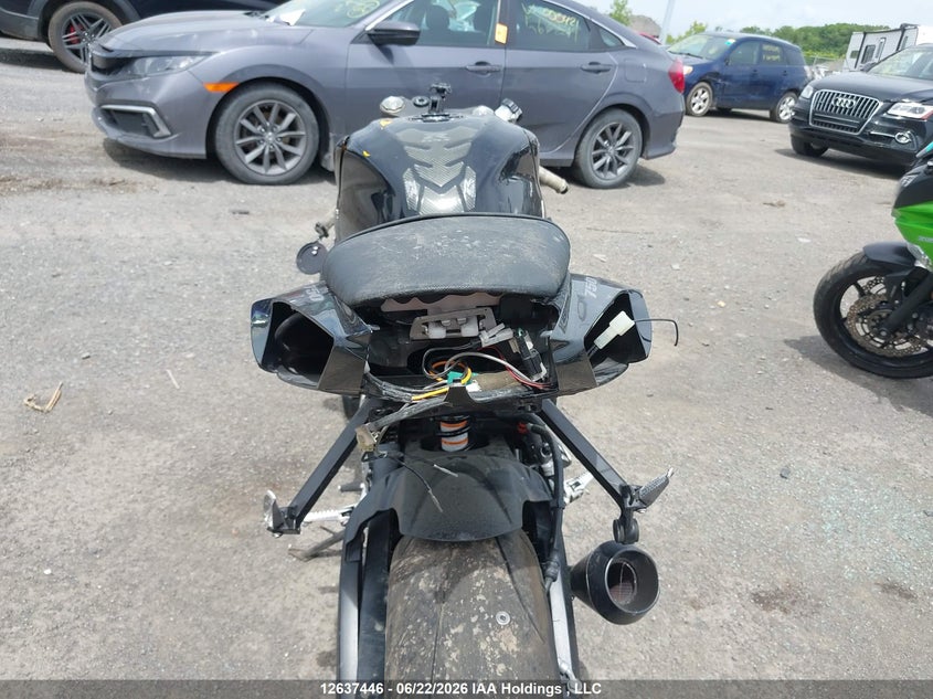 2012 Suzuki Gsx750 VIN: JS1GR7MA2C2100037 Lot: 12637446