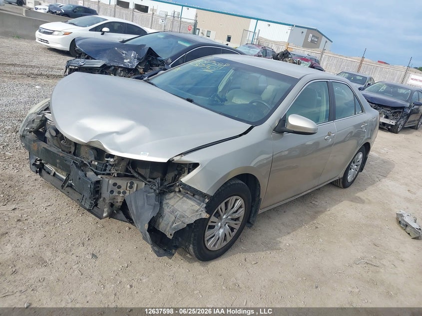 Vin: 4t1bf1fk2du237752, lot: 3038274, toyota camry le 20132