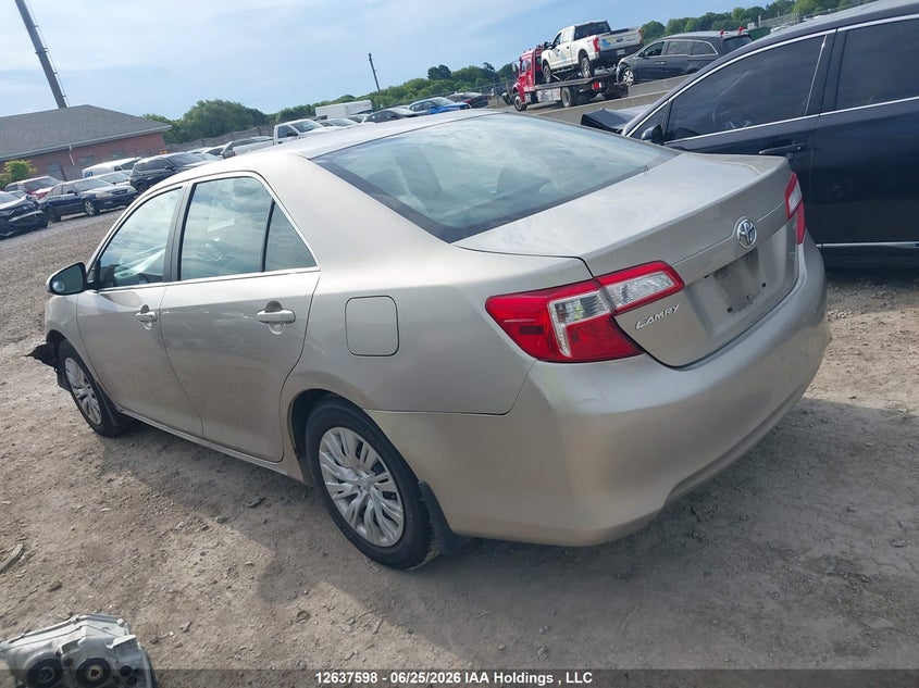 Vin: 4t1bf1fk2du237752, lot: 3038274, toyota camry le 20133