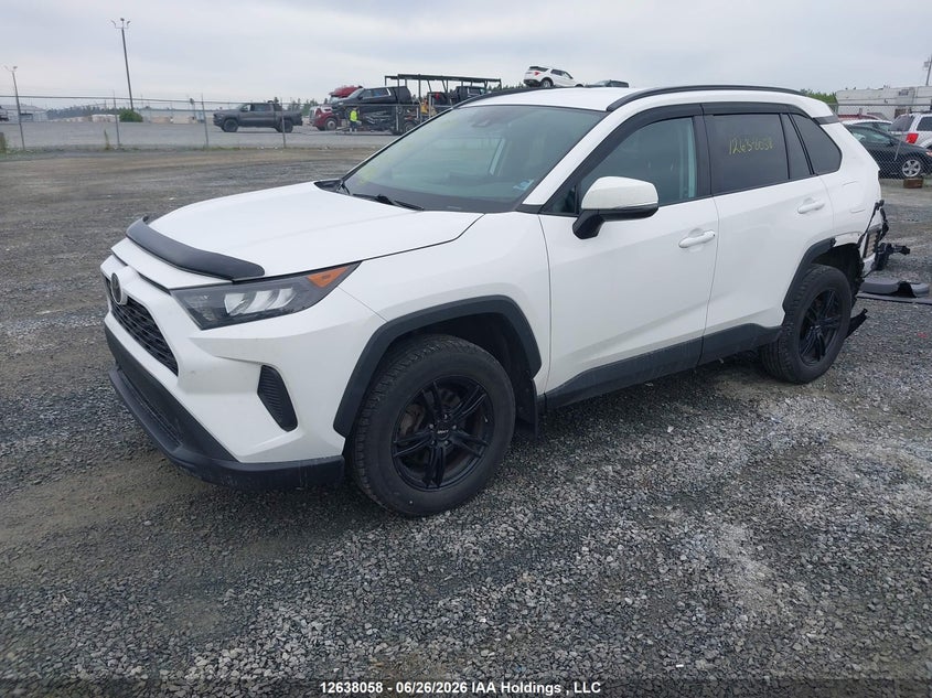 2021 Toyota RAV 4, Rear, IAAI, VIN 2T3Z1RFV0MC134702 — photo 2