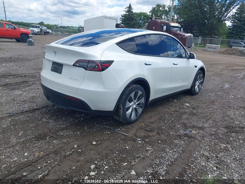 2023 Tesla Model Y Long Range VIN: 7SAYGDEE3PF757564 Lot: 12638352