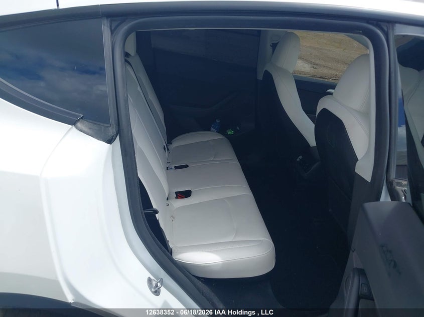 2023 Tesla Model Y Long Range VIN: 7SAYGDEE3PF757564 Lot: 12638352