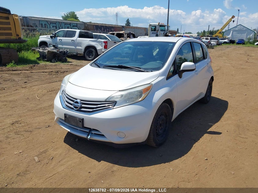 2014 Nissan Versa, Left Side, IAAI, VIN 3N1CE2CP8EL365087 — photo 2