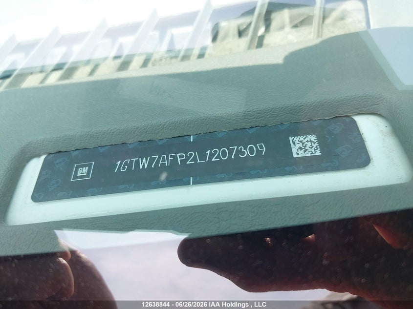 2020 GMC Savana G2500 VIN: 1GTW7AFP2L1207309 Lot: 12638844
