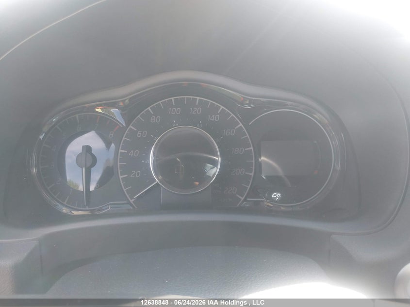2015 NISSAN VERSA HATCHBACK 1.6L I-4 DOHC, VVT, 109HP