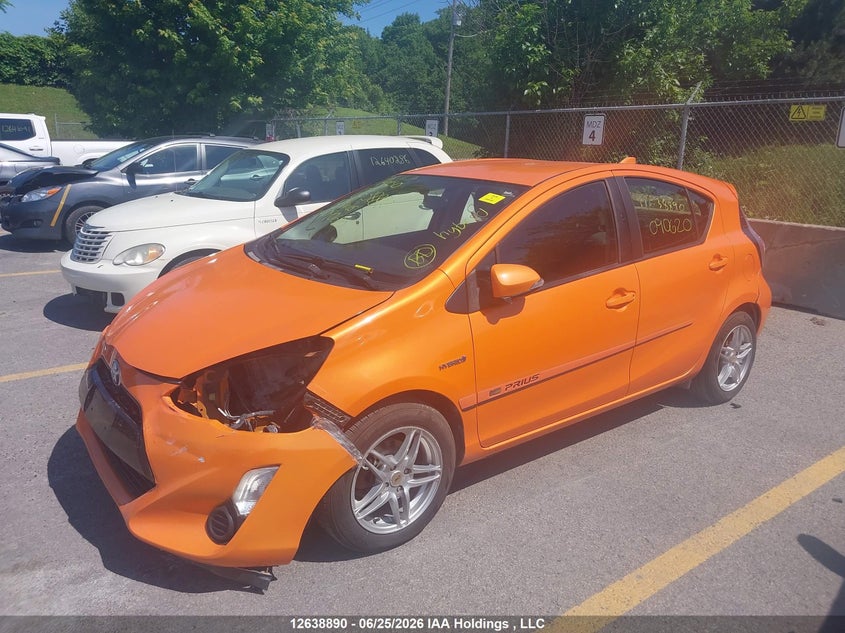 2015 Toyota Prius c, Удар спереду, IAAI, VIN JTDKDTB34F1090620 — фото 2