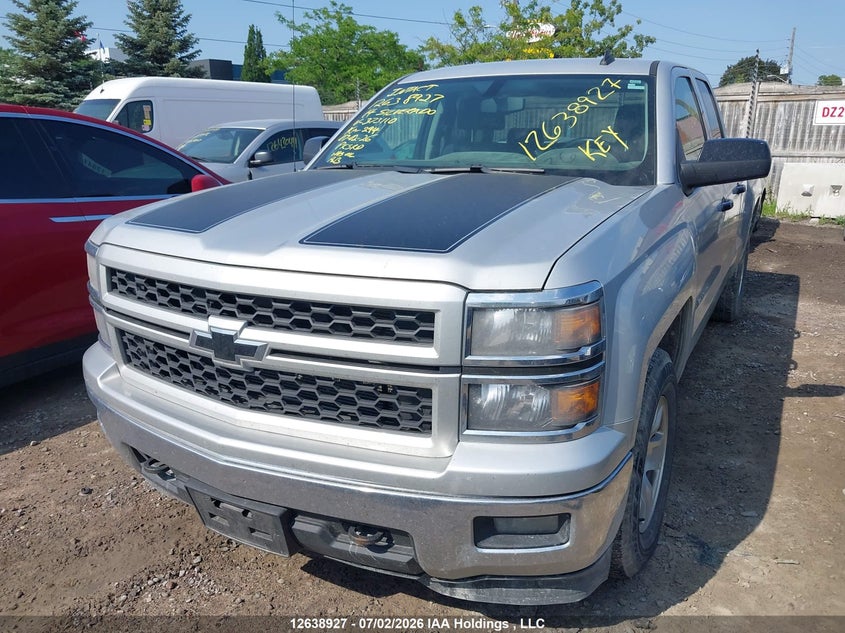 2014 Chevrolet Silverado, Правий зад, IAAI, VIN 1GCVKREC3EZ373110 — фото 2