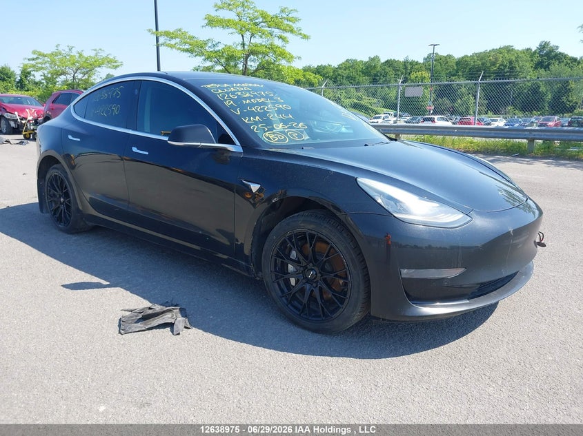 Vin: 5yj3e1ea4kf422590, lot: 3039780, tesla model 3 20191