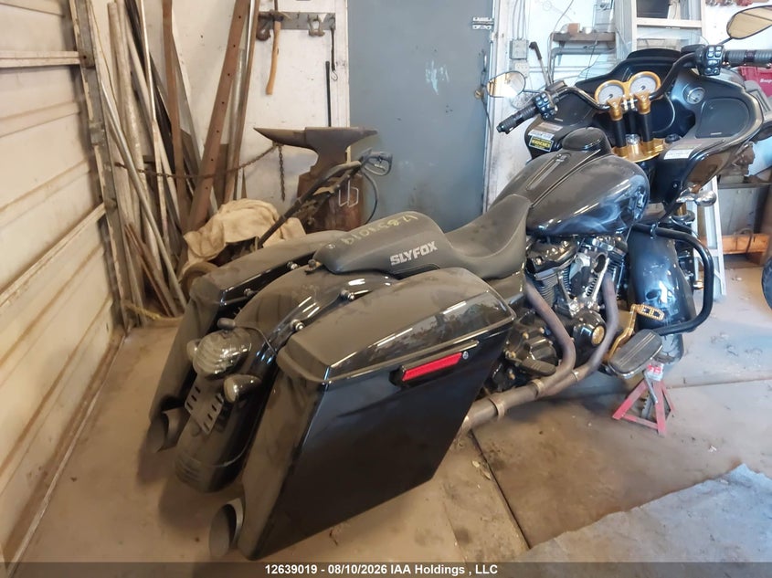 2020 HARLEY-DAVIDSON ROAD GLIDE SPORT_BIKE 2
