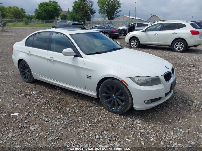 Vin: wbapk7c50bf087503, lot: 3039828, bmw 328 xi 2011 img_1