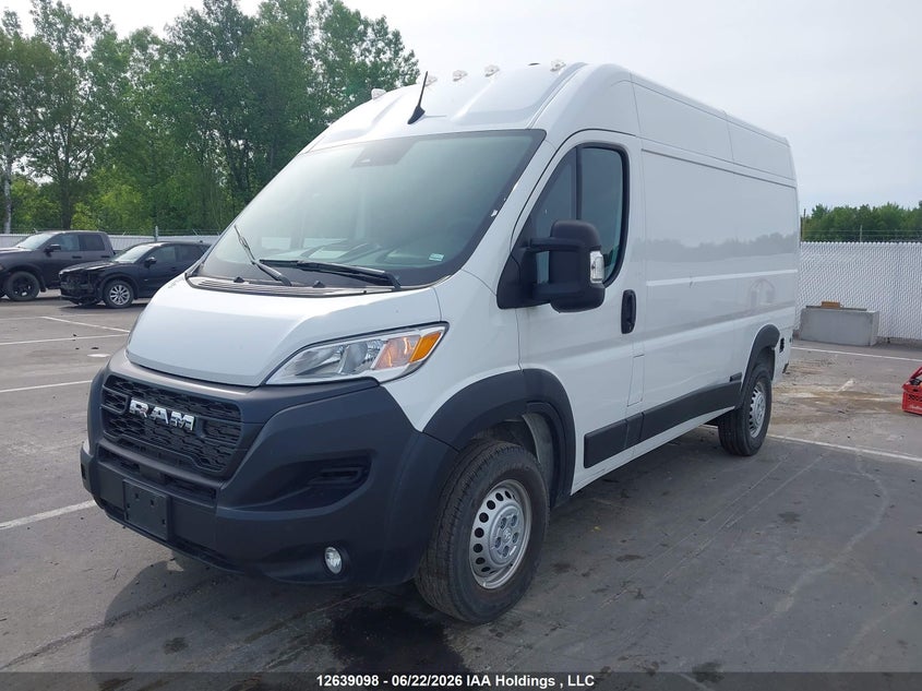 2025 RAM ProMaster City, Удар сзади, IAAI, VIN 3C6LRVCGXSE558013 — фото 2