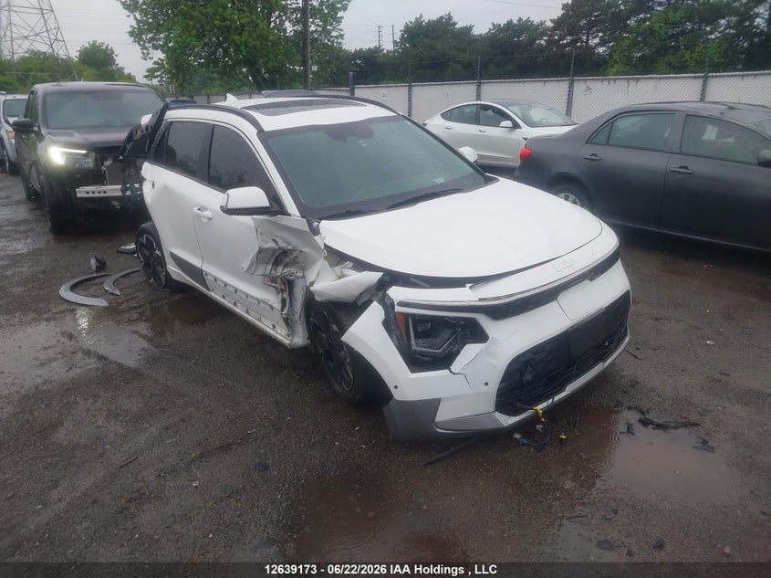 2024 Kia Niro Ev Wave/Wave W/Snow White Pearl Grey Exterior VIN: KNDCT3L18R5110286 Lot: 12639173