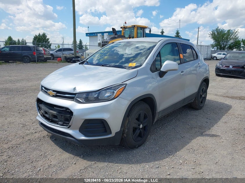 2019 Chevrolet Trax, Right Front, IAAI, VIN 3GNCJKSB7KL350405 — photo 2