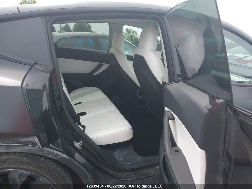 2022 TESLA MODEL Y SPORT UTILITY VEHICLE ELECTRIC