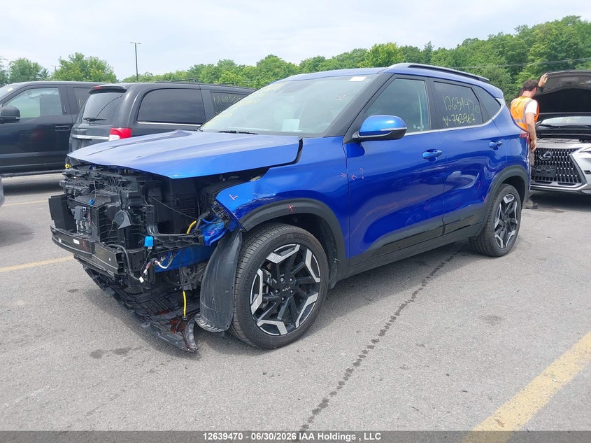 2025 Kia Seltos, Front, IAAI, VIN KNDETCA77S7783967 — photo 2