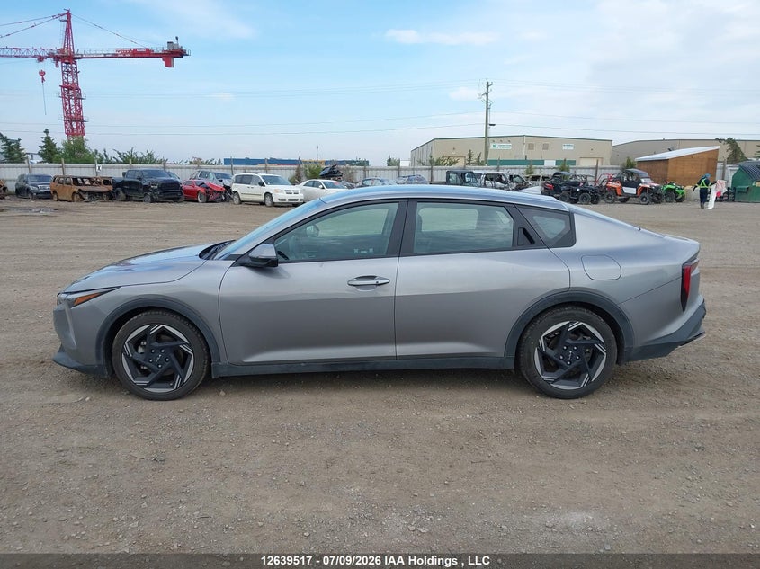 2025 Kia K4 Ex/Ex+ VIN: 3KPFU4DE8SE113166 Lot: 12639517