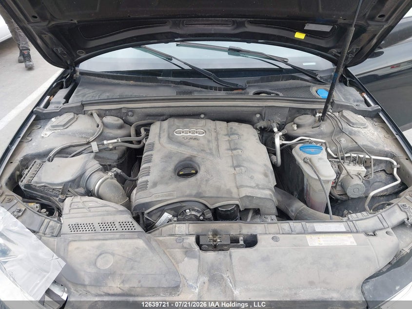 2016 AUDI A4 SEDAN 2.0L I-4 DI, DOHC, VVT, TURBO, 220HP