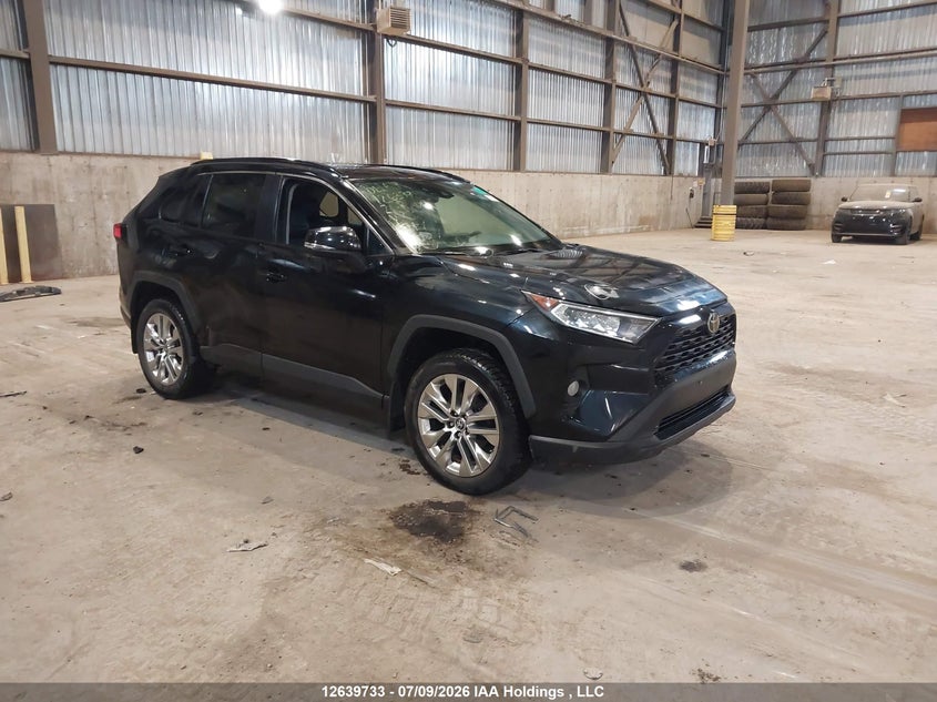Vin: 2t3r1rfv9mc230599, lot: 3040571, toyota rav4 2021 img_1