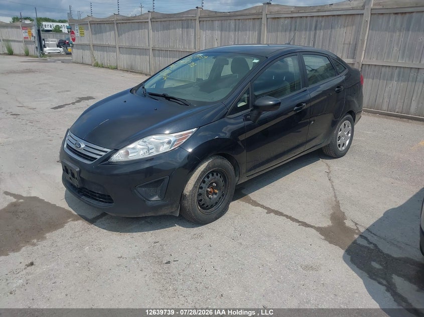 Vin: 3fadp4bj1dm157393, lot: 3040577, ford fiesta se 20132