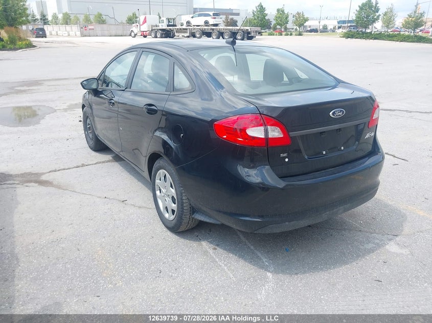 Vin: 3fadp4bj1dm157393, lot: 3040577, ford fiesta se 20133