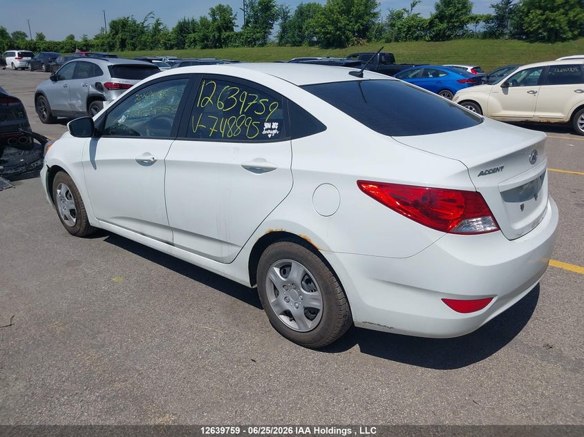2014 Hyundai Accent Gl VIN: KMHCT4AE2EU748895 Lot: 12639759