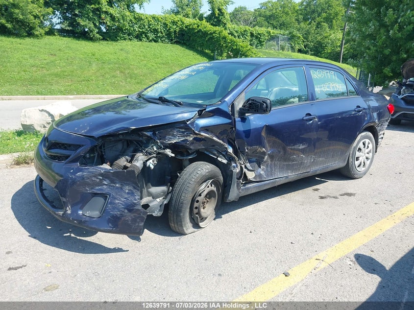Vin: 2t1bu4ee4bc627981, lot: 3040655, toyota corolla s/le 20112