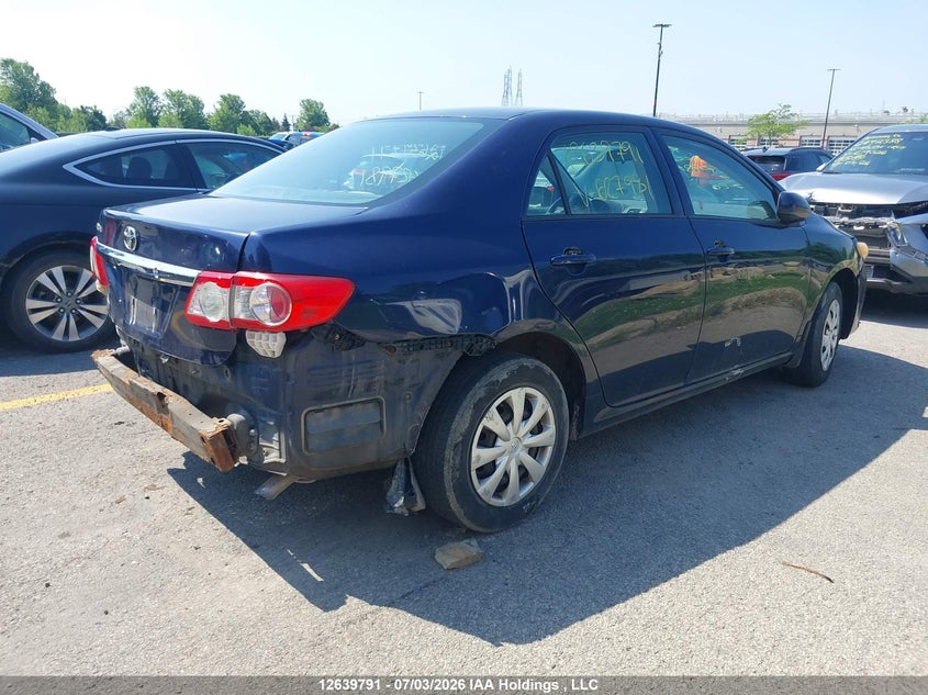 Vin: 2t1bu4ee4bc627981, lot: 3040655, toyota corolla s/le 20114