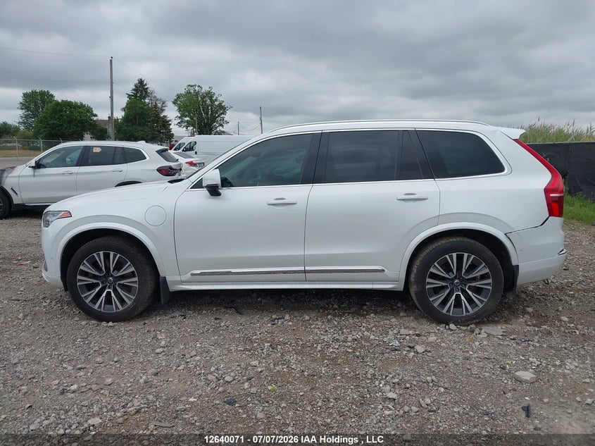 2021 Volvo Xc90 T8 VIN: YV4BR0CK2M1758088 Lot: 12640071