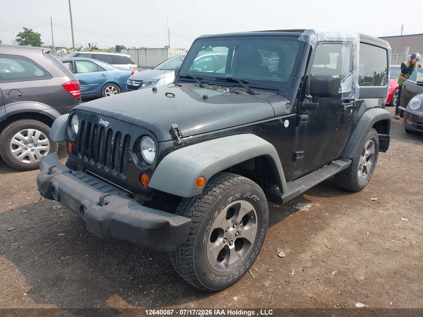 Vin: 1j4aa2d15bl505575, lot: 3040972, jeep wrangler sport 20112