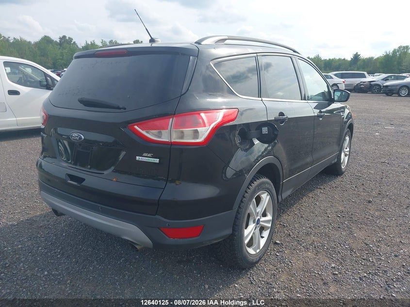 Vin: 1fmcu0gx3gua00318, lot: 3041010, ford escape se 20164
