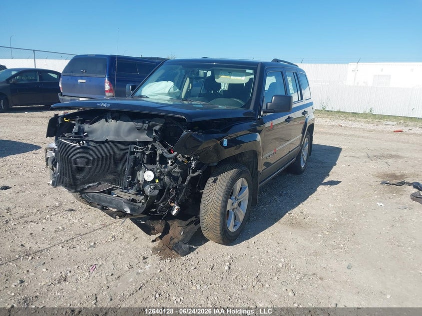 2016 Jeep Patriot Sport/North, Front, IAAI, VIN 1C4NJPAB3GD784706 — photo 2