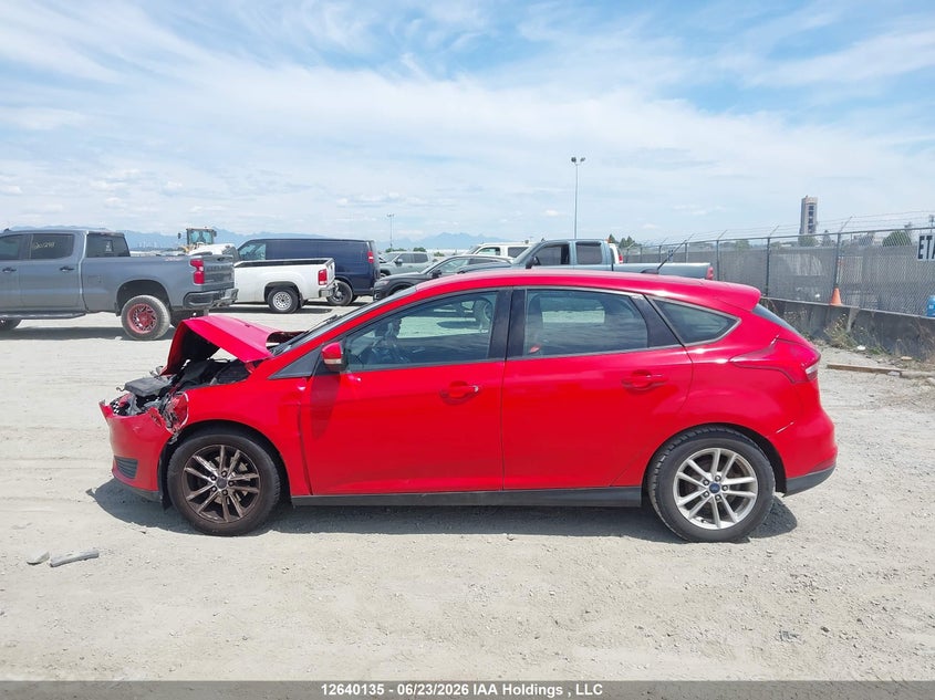 2015 Ford Focus Se VIN: 1FADP3K2XFL320680 Lot: 12640135