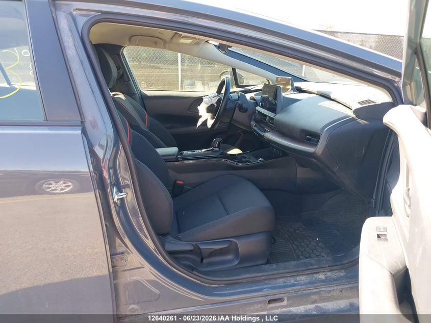 2023 TOYOTA PRIUS PRIME SE - zdjęcie 5