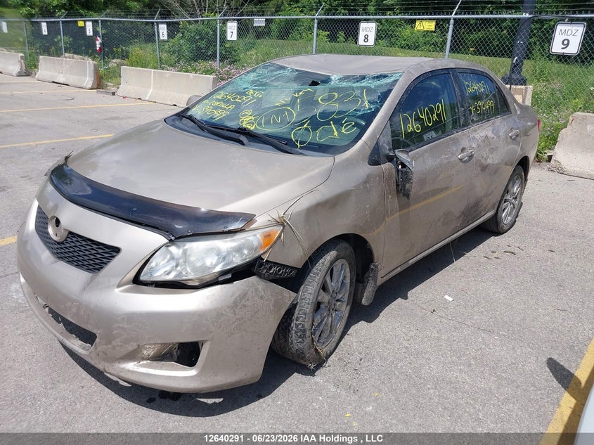 2010 Toyota Corolla, Переворот, IAAI, VIN 2T1BU4EE2AC390499 — фото 2