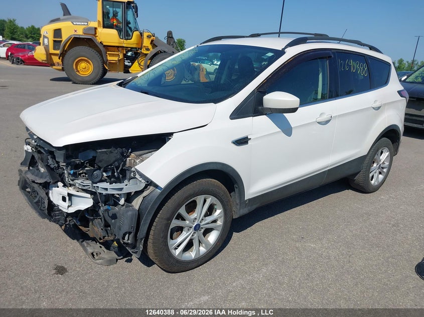 2018 Ford Escape, Удар спереди, IAAI, VIN 1FMCU0HD3JUB90424 — фото 2