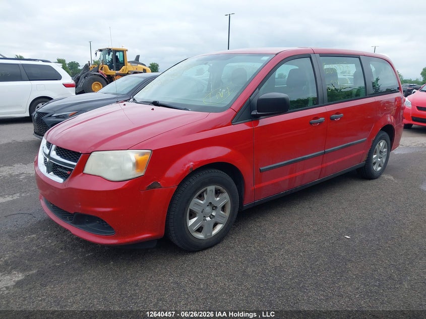 2013 Dodge Caravan, Water, IAAI, VIN 2C4RDGBG3DR624627 — photo 2
