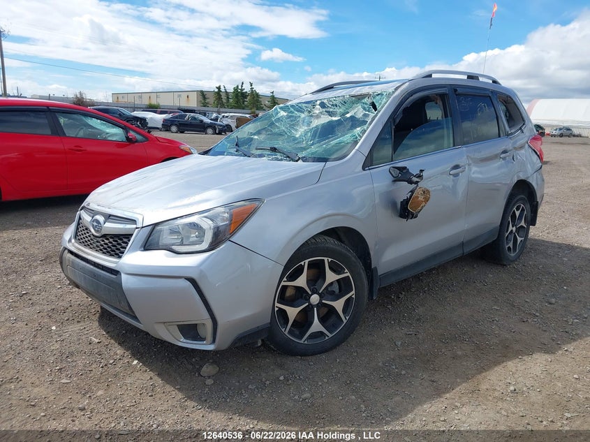 2015 Subaru Forester, Front, IAAI, VIN JF2SJHTC2FH833241 — photo 2